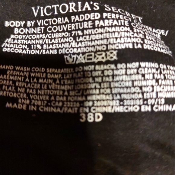 🪽🖤🪽 Fab Vintage VS Black Satin & Cream Lace Padded Push-Up Bra - 38D - Picture 10 of 10